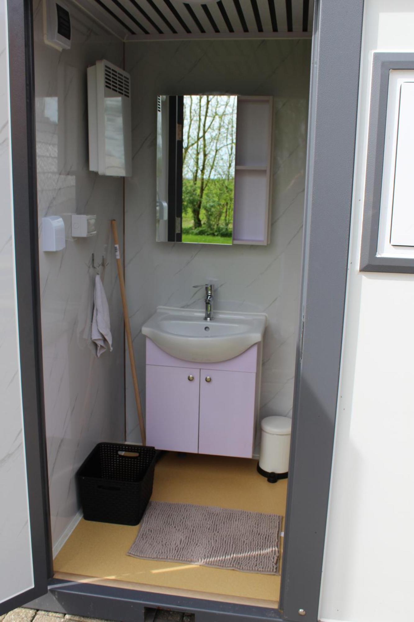 Camping Pod: Lyts Dekema 2 Baard Dış mekan fotoğraf